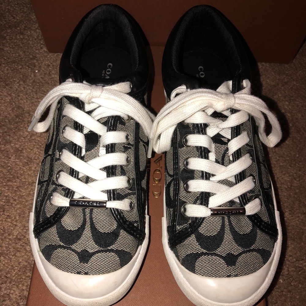 Coach Shoes - very good used condition 5.5-6